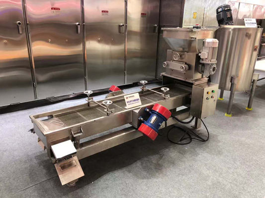 Máquina rodada completamente automática del cono del azúcar proveedor